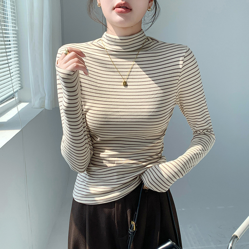 Classic Striped Women Mock Nec - Base Layer Top recension och pris